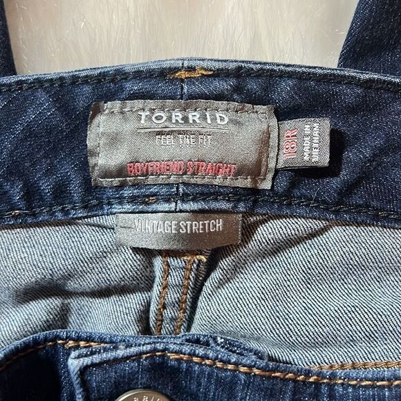 Torrid Boyfriend Straight Jeans - Picture 3 of 5